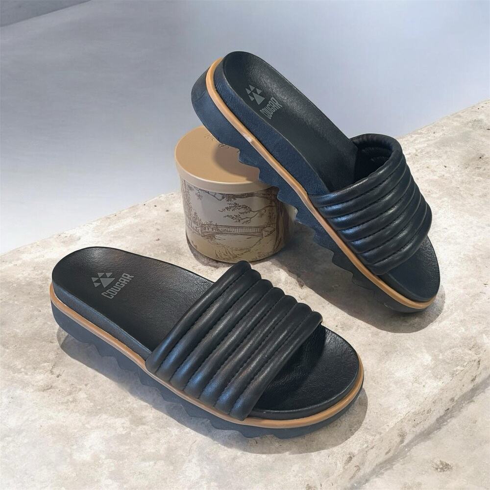Cougar Naomi Black Napa Leather Padded Strap EVA Cushioned Sole Sandals Womens 7